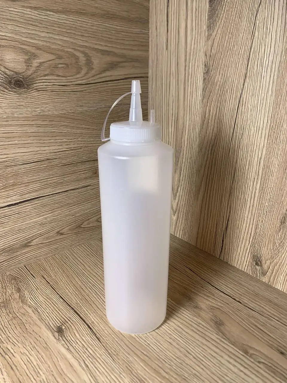 Бутылка с носиком, 250 мл, прозрачная, арт. KN-GPSC-250