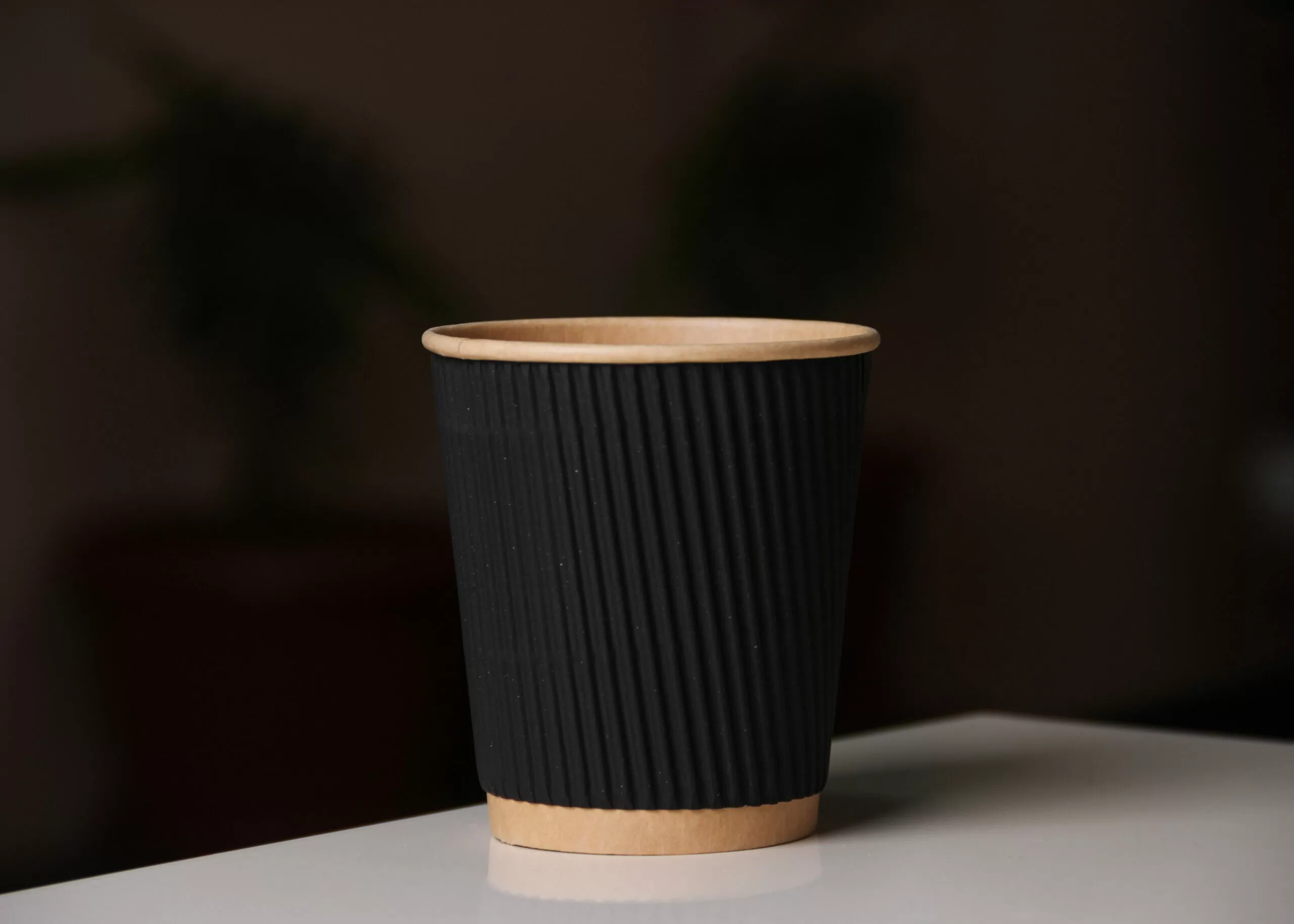 Крафт. стак. 250 мл, Черная гофра  (кр. КР-80)   (по 30) (840 ящ.)