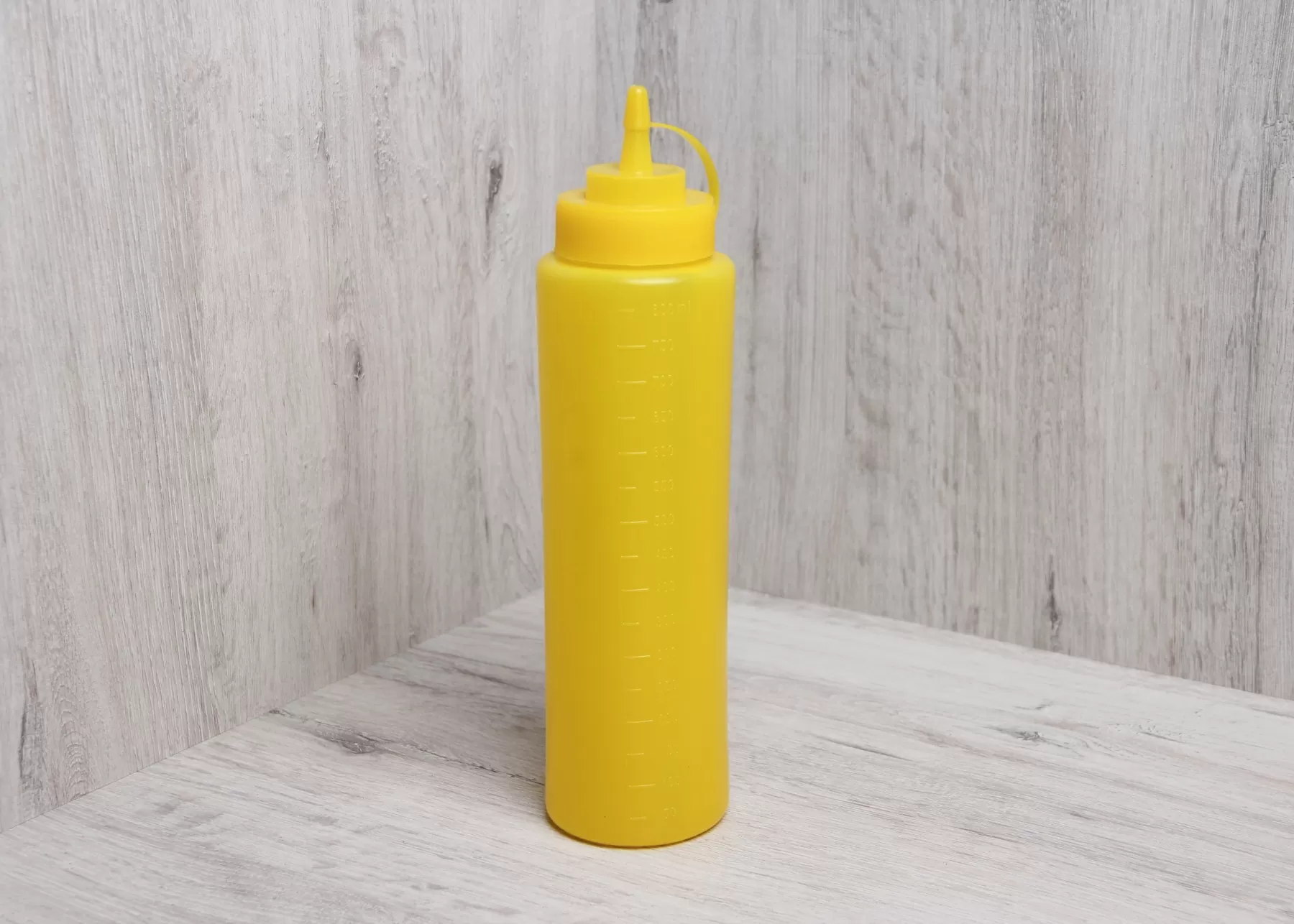 Пляшка для соусів з носиком жовта, 800 мл